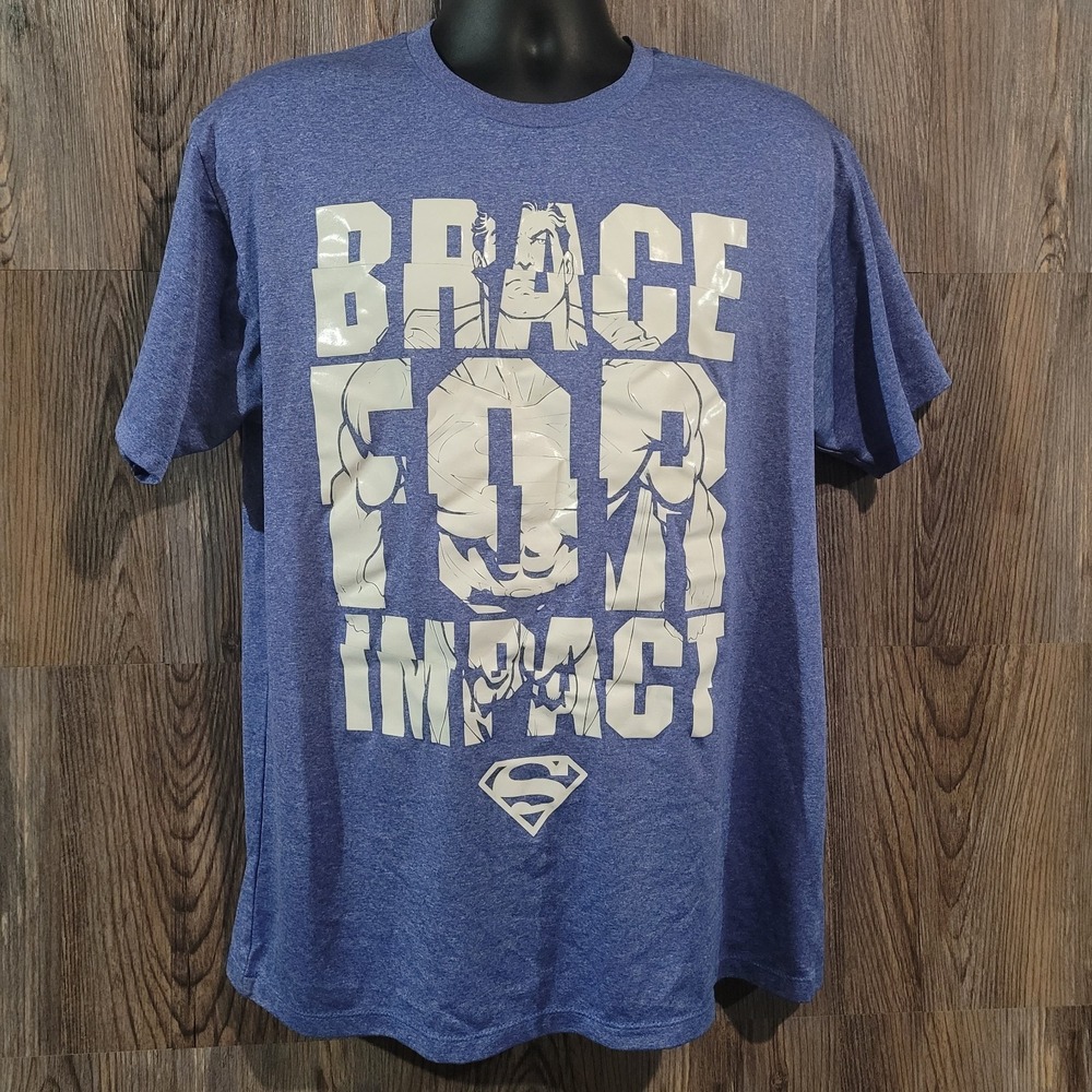 Brace for Impact Superman Graphic T-Shirt Men's Large Heather Blue Superhero